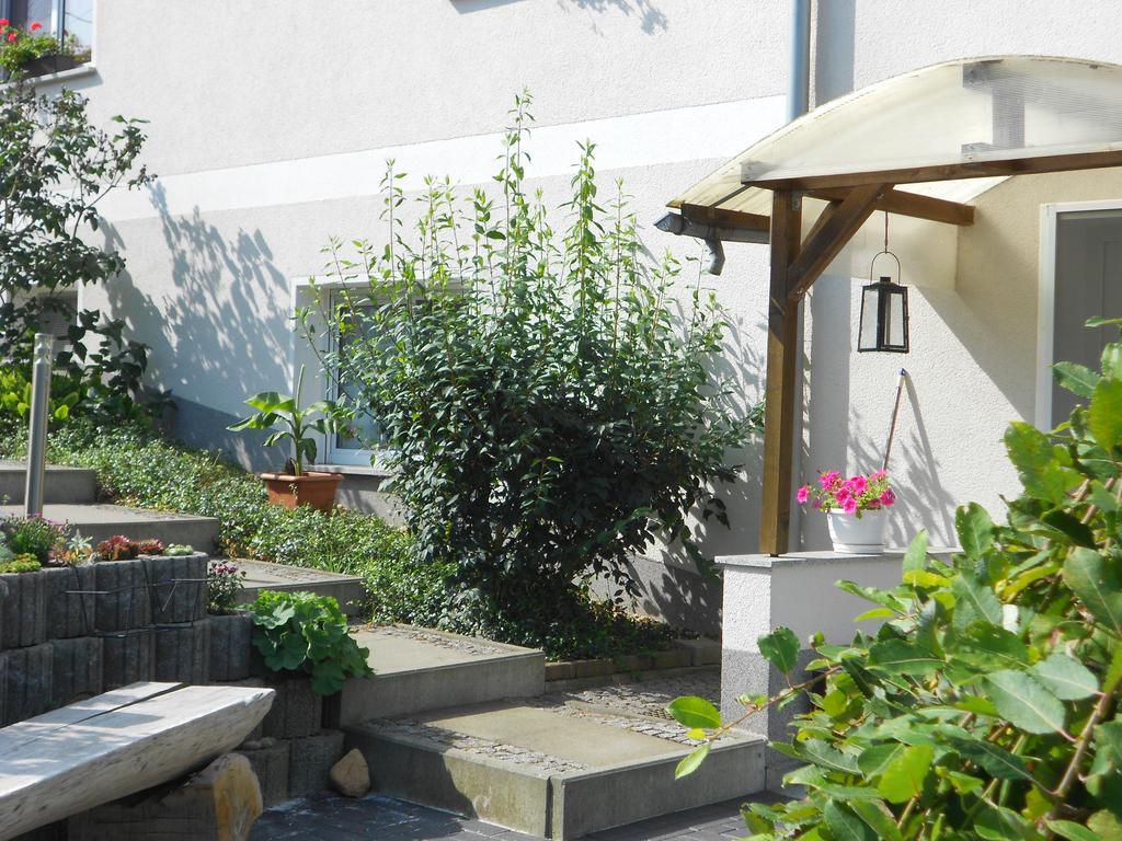 Crosta Brava Apartment Grossdubrau ภายนอก รูปภาพ
